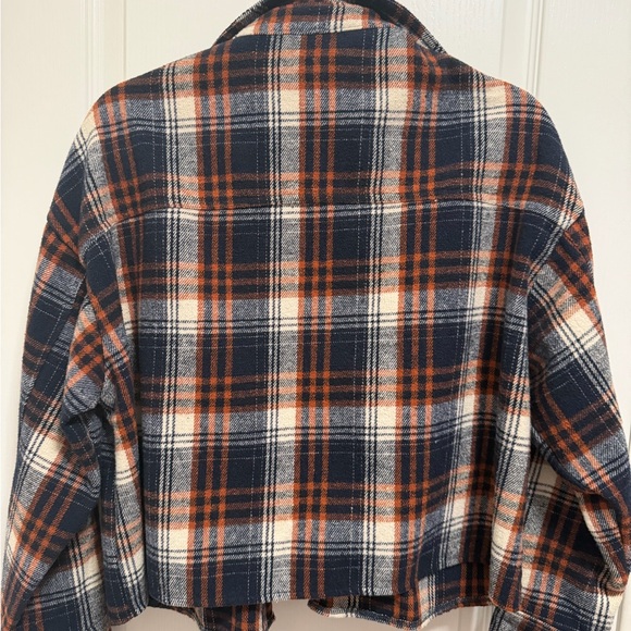 Plaid Button-Up Jacket - Picture 3 of 3